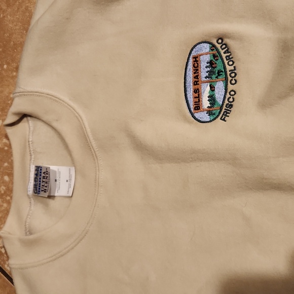 Tan Colorado pullover - Picture 2 of 4